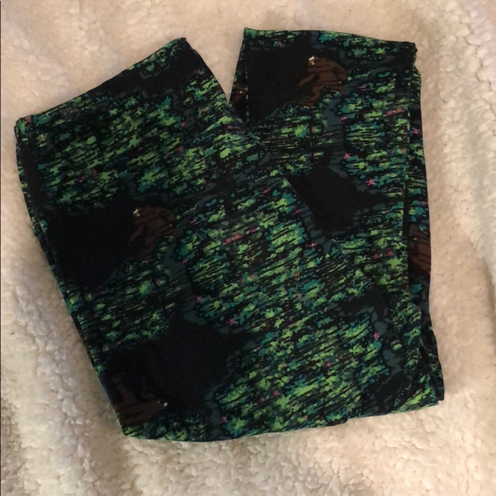 OS LuLaRoe Bigfoot Leggings